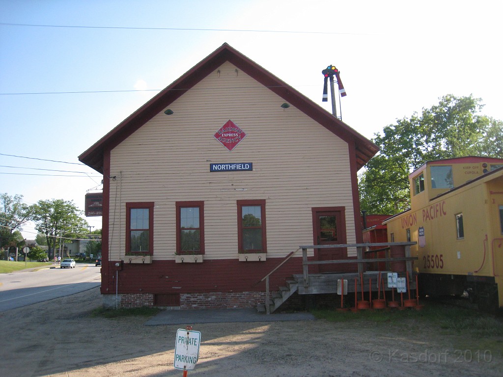 Tilton NH Trail 2010 039.jpg - The other "End of the Line" on the Winnipesauke River Trail is a rail road museum. Cabooses, cabooses, cabooses... guess it IS the end of the line.